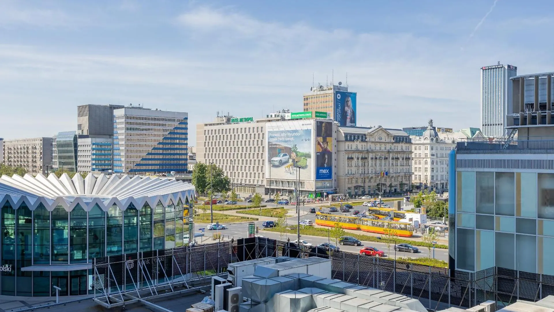 Beautiful Apartment With Balcony In Heart Of Warsaw By Noclegi Renters Polsko